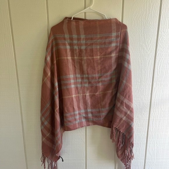 Plaid Fringe Shawl - Picture 1 of 2